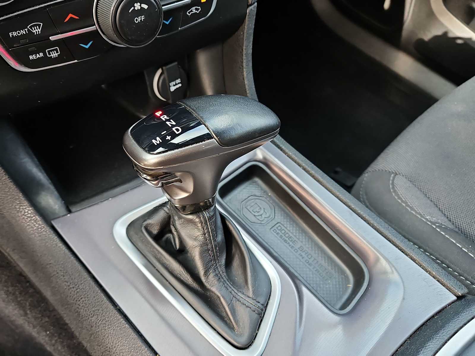 Thumbnail: 2020 Dodge Charger - 21