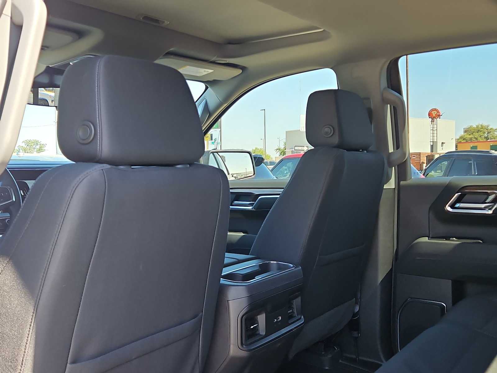 Thumbnail: 2026 Chevrolet Silverado 1500 - 17