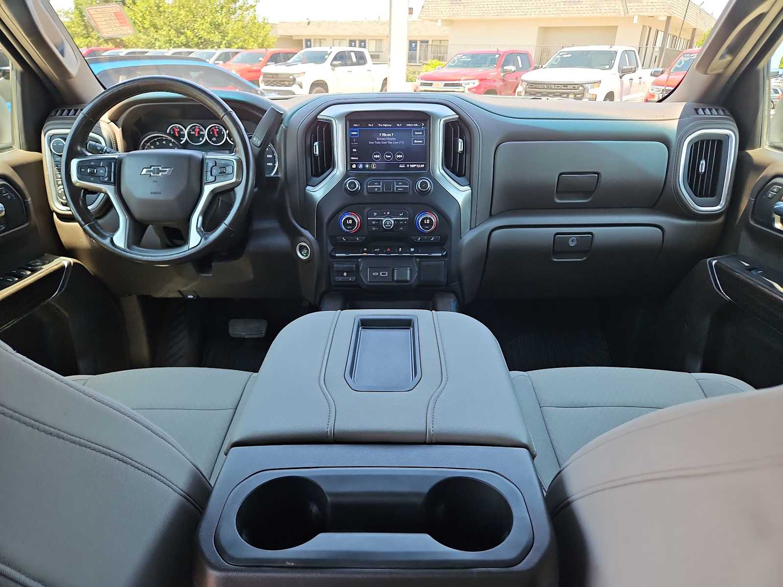 Thumbnail: 2021 Chevrolet Silverado 1500 - 11