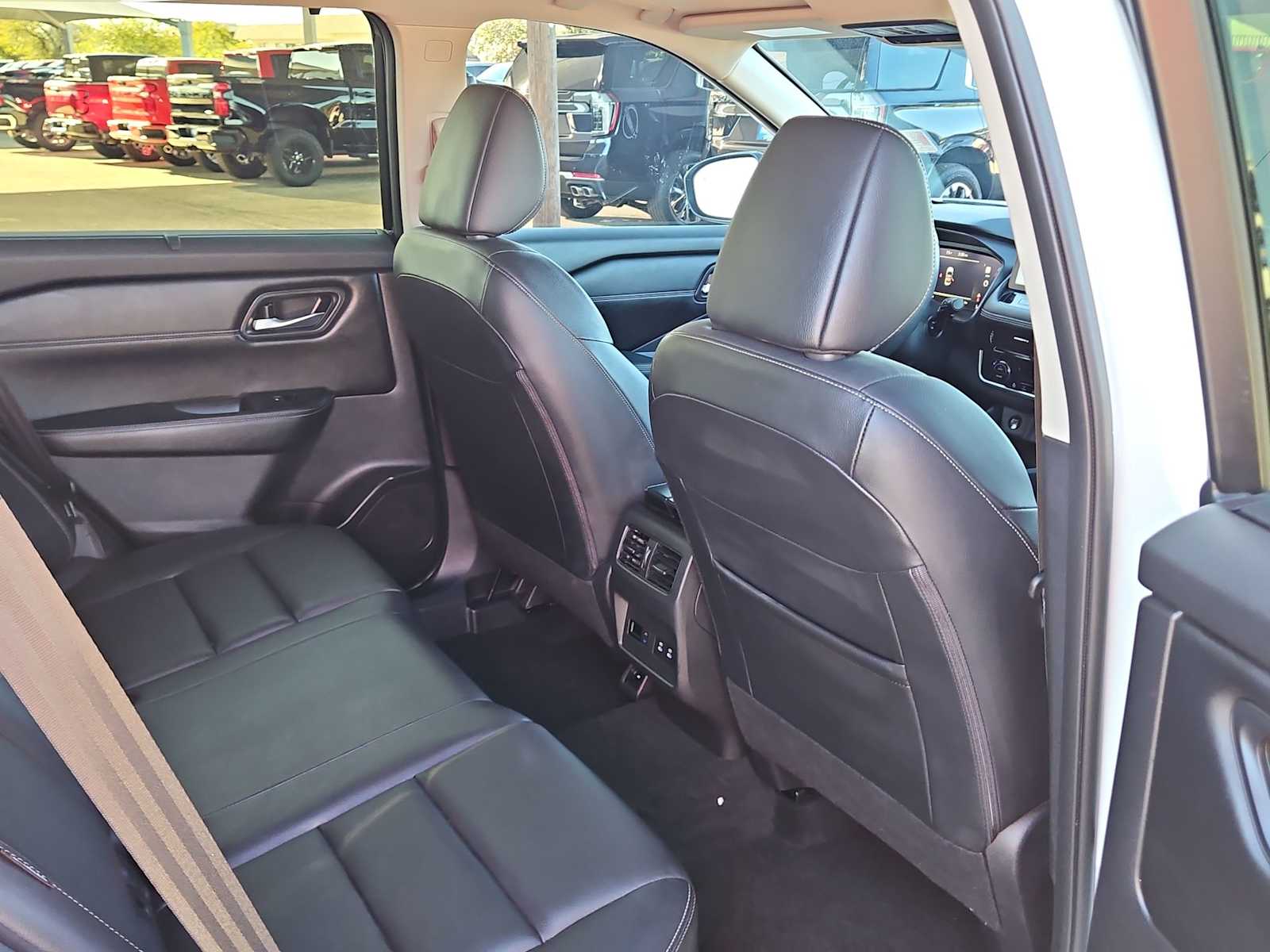 Thumbnail: 2024 Nissan Rogue - 15