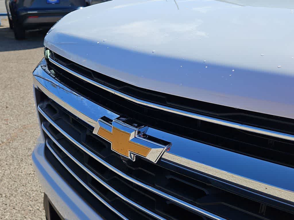 Thumbnail: 2026 Chevrolet Traverse - 13