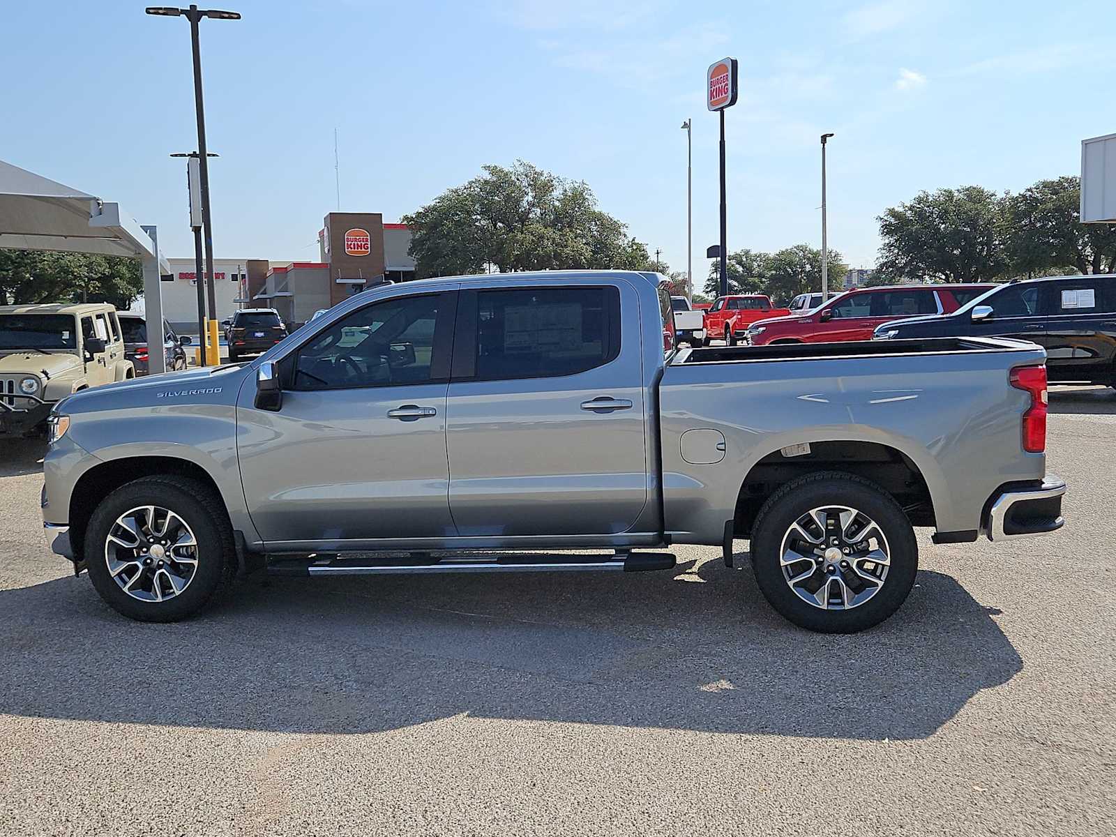 Thumbnail: 2026 Chevrolet Silverado 1500 - 5