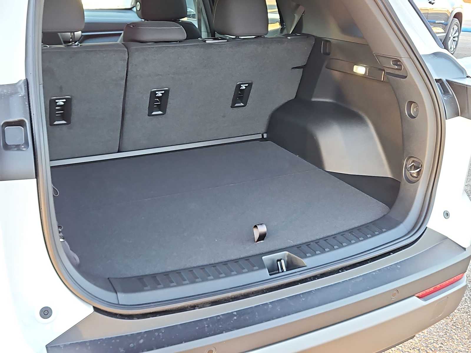 Thumbnail: 2026 Chevrolet Equinox - 23