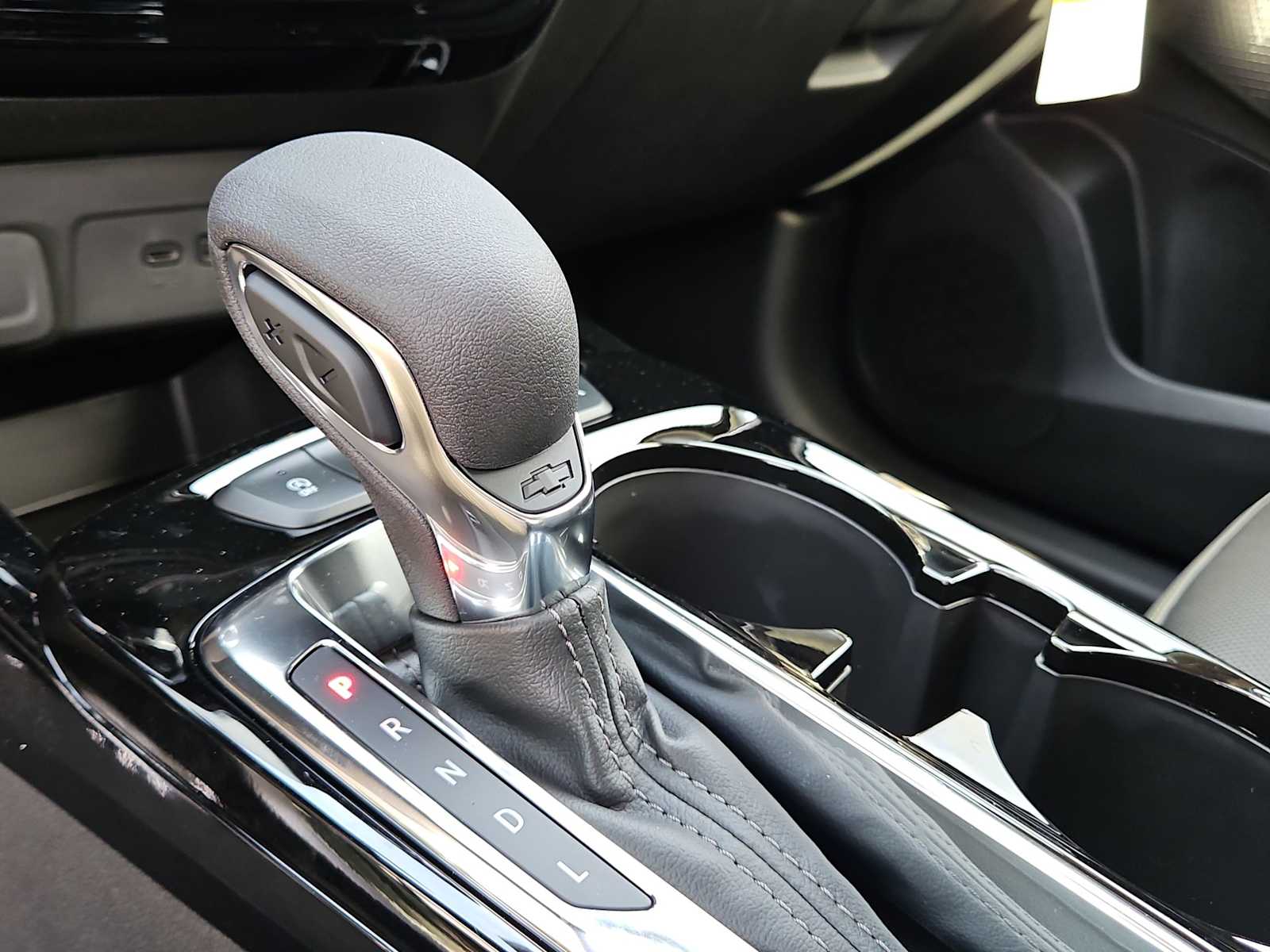 Thumbnail: 2026 Chevrolet Trax - 21