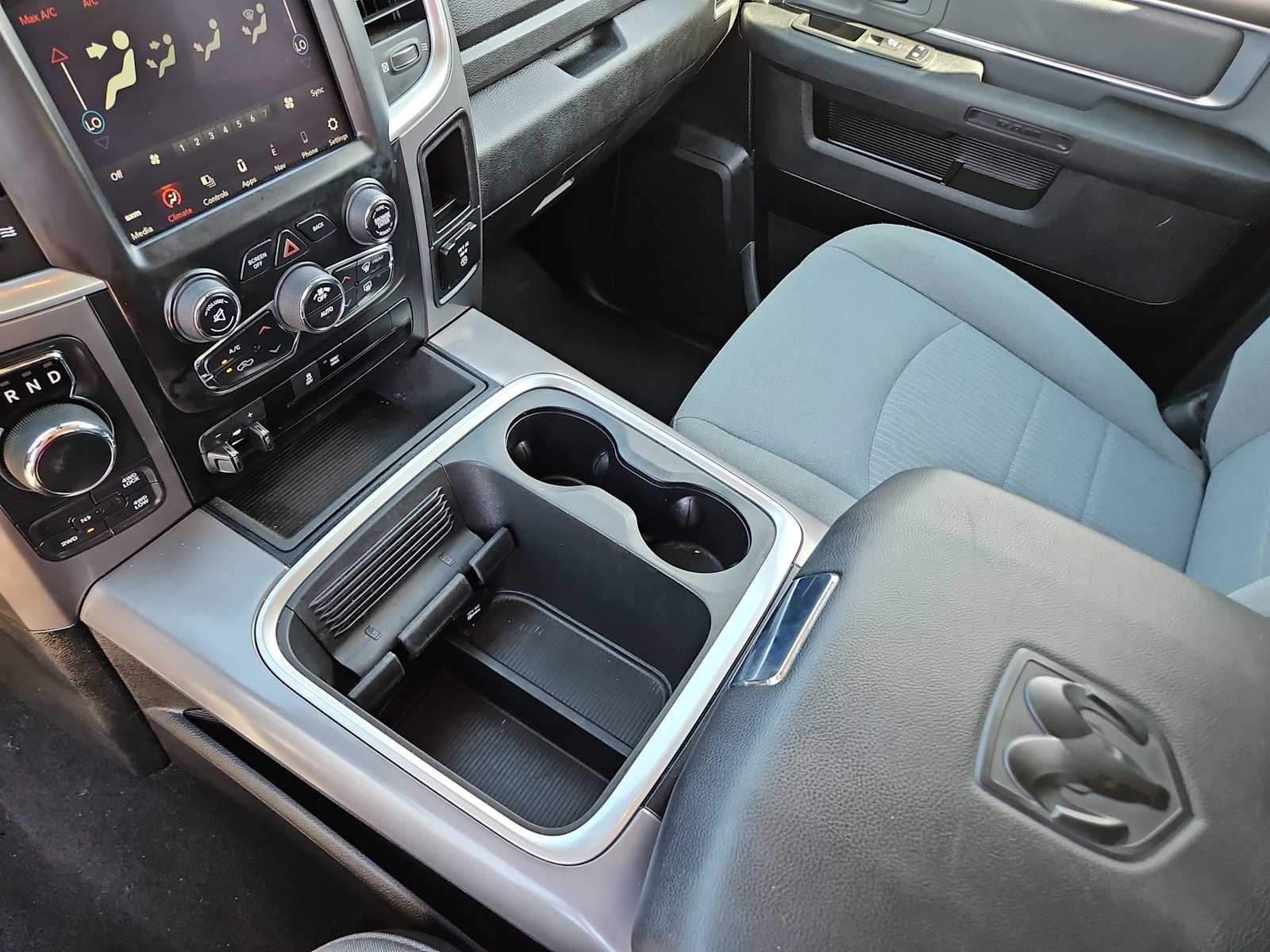 Thumbnail: 2023 RAM 1500 Classic - 16