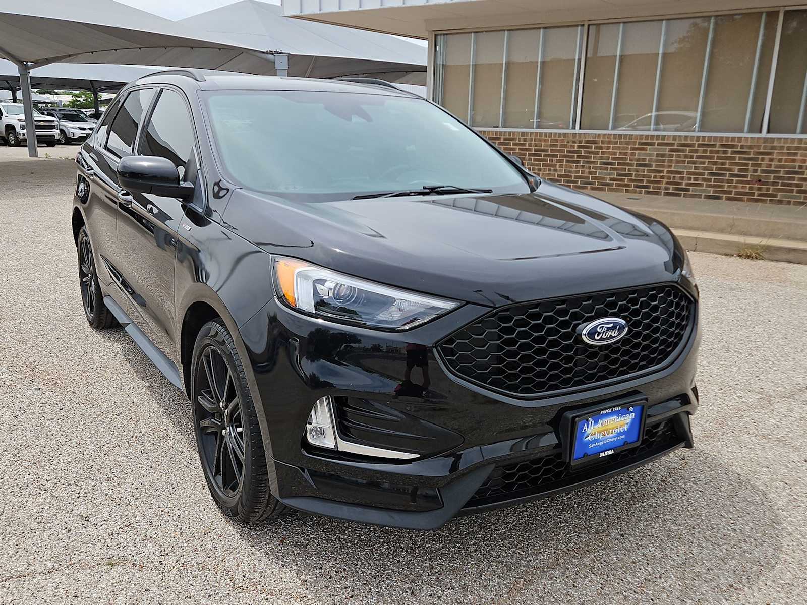 Thumbnail: 2022 Ford Edge - 2