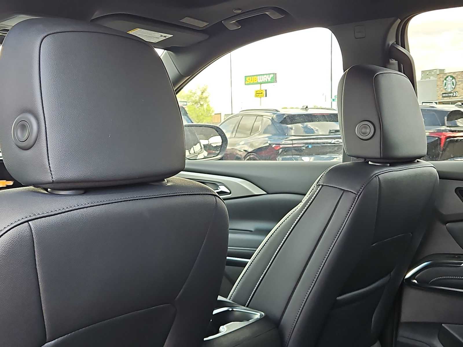 Thumbnail: 2026 Chevrolet Traverse - 16