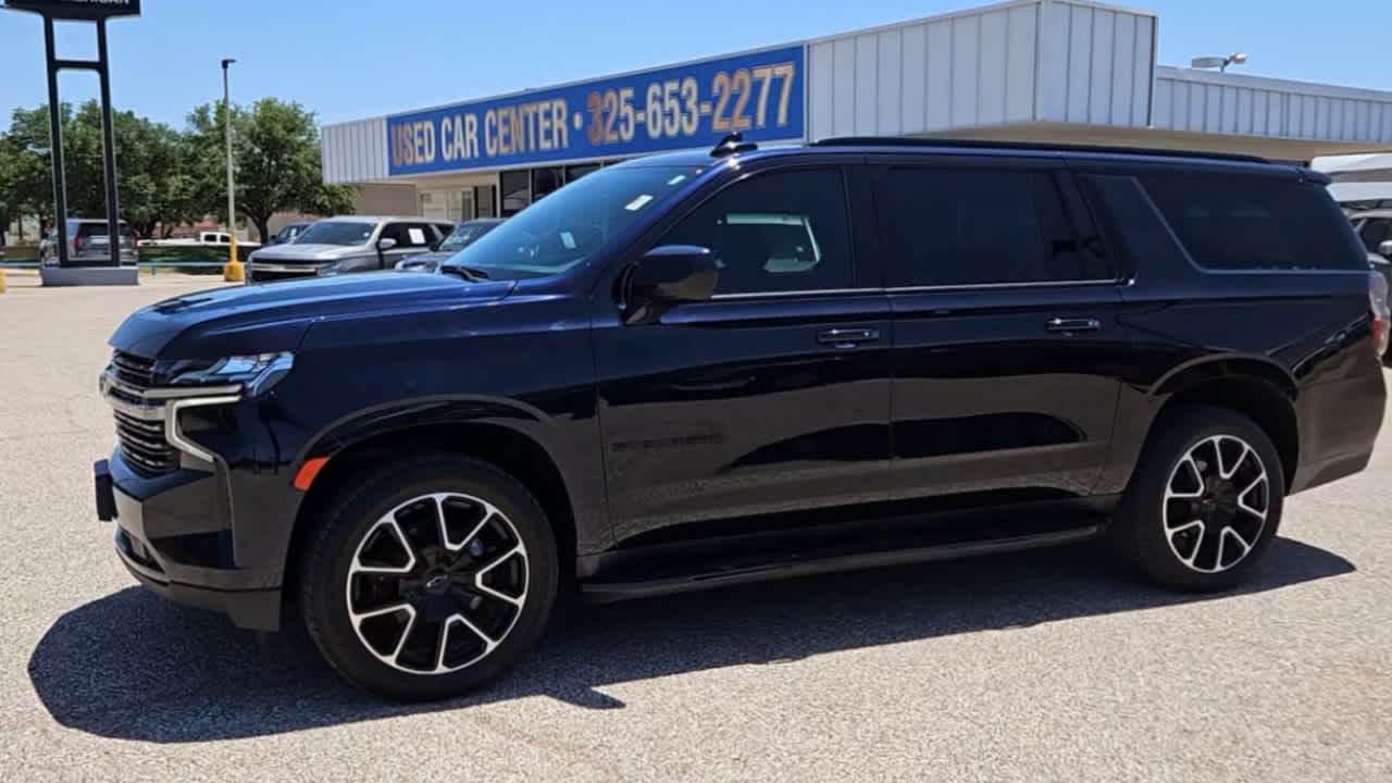 Thumbnail: 2021 Chevrolet Suburban - 4