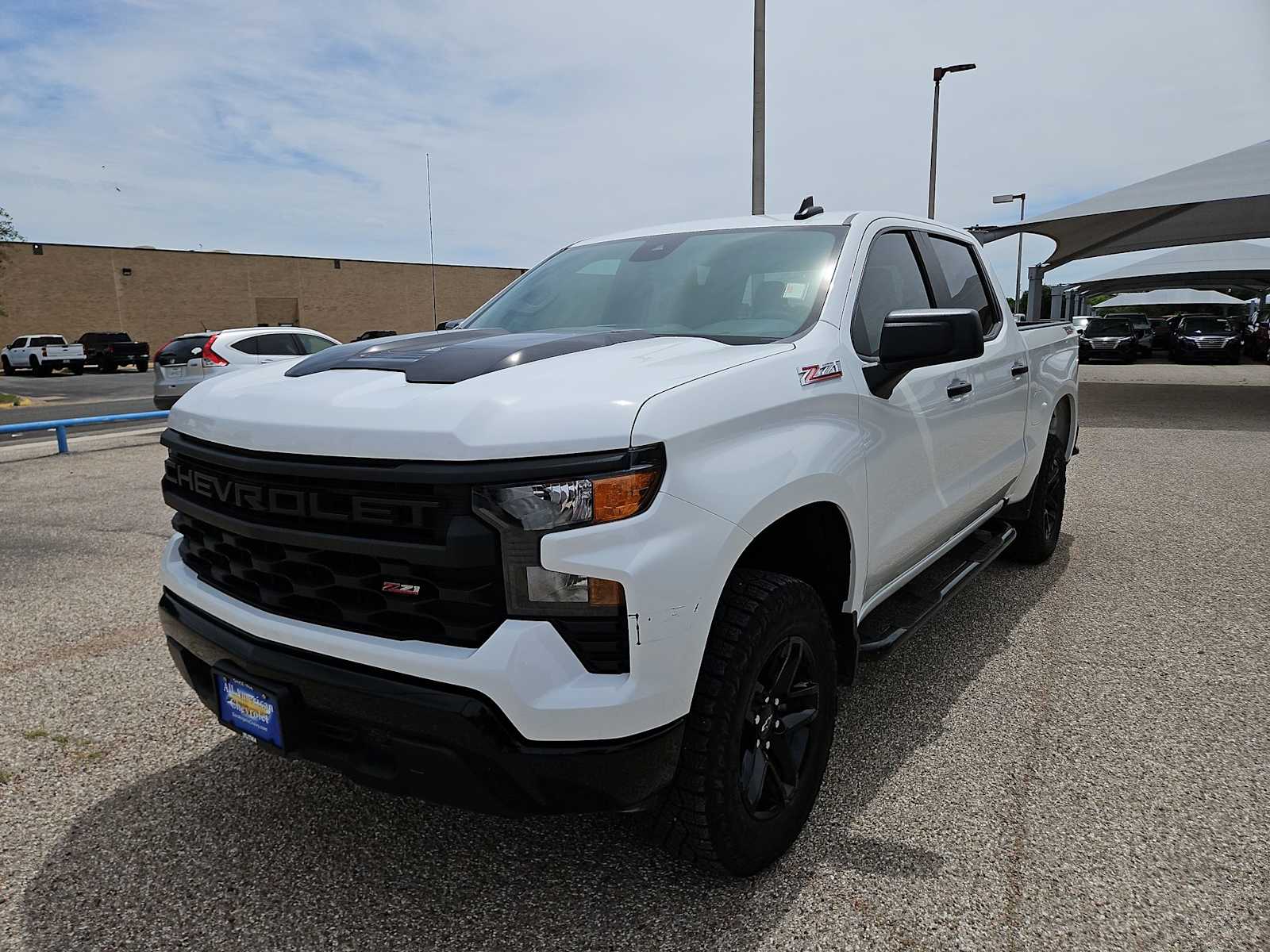 Thumbnail: 2024 Chevrolet Silverado 1500 - 4