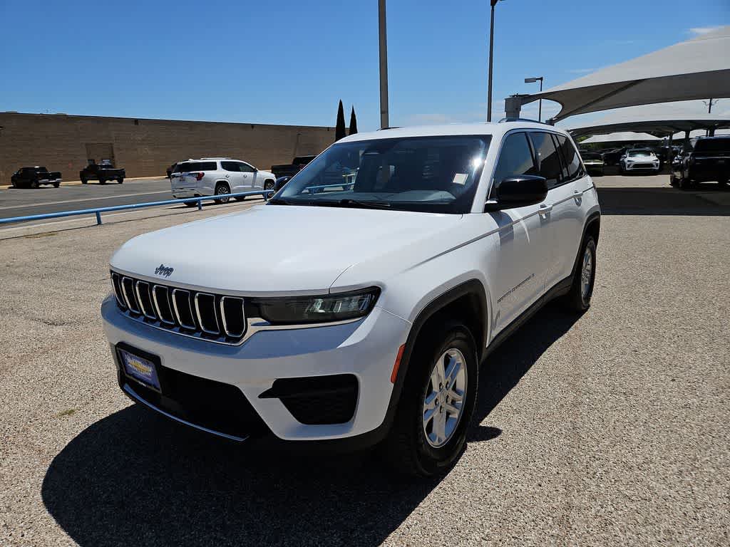 Thumbnail: 2024 Jeep Grand Cherokee - 3