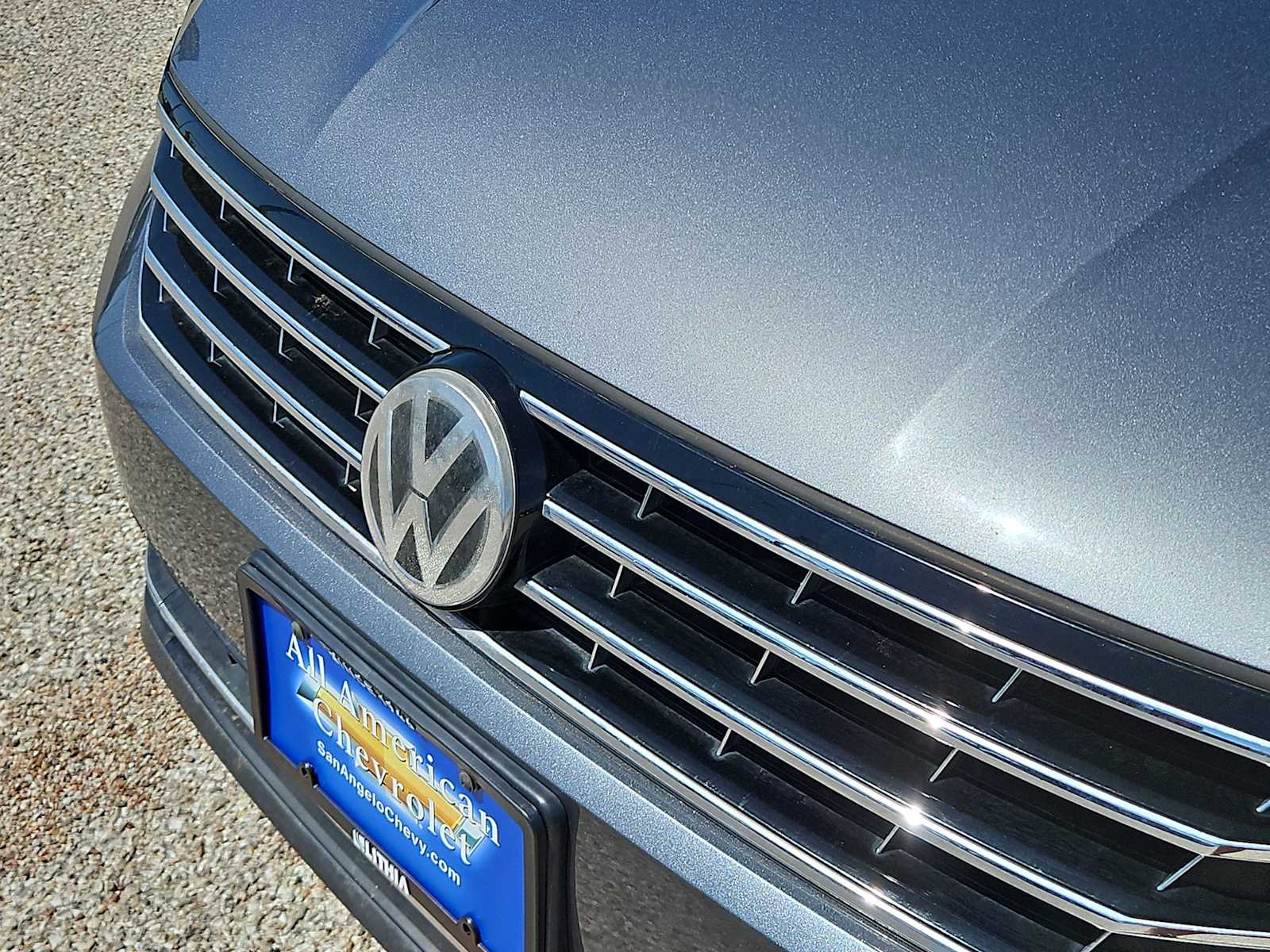 Thumbnail: 2017 Volkswagen Passat - 12