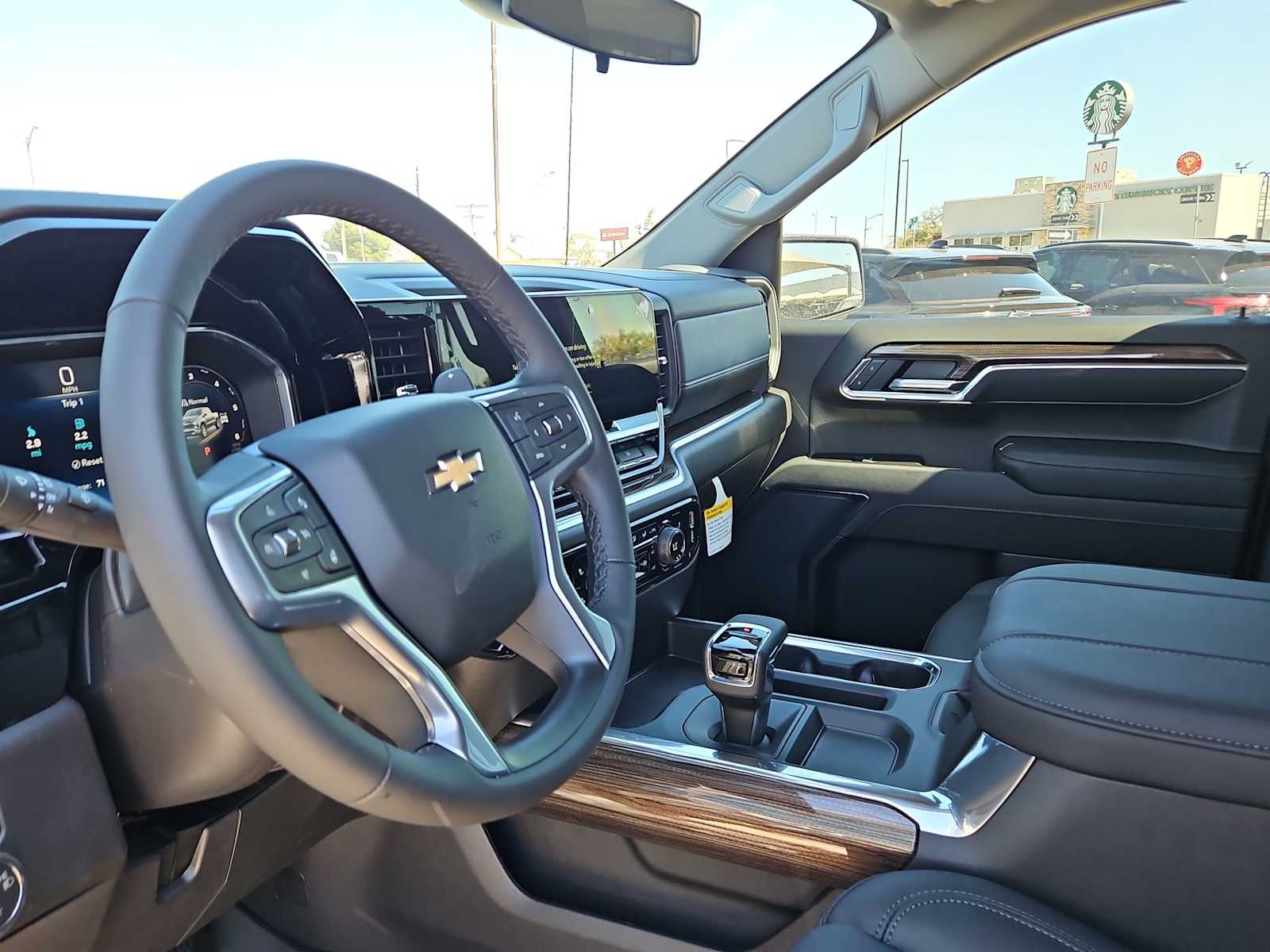 Thumbnail: 2026 Chevrolet Silverado 1500 - 10