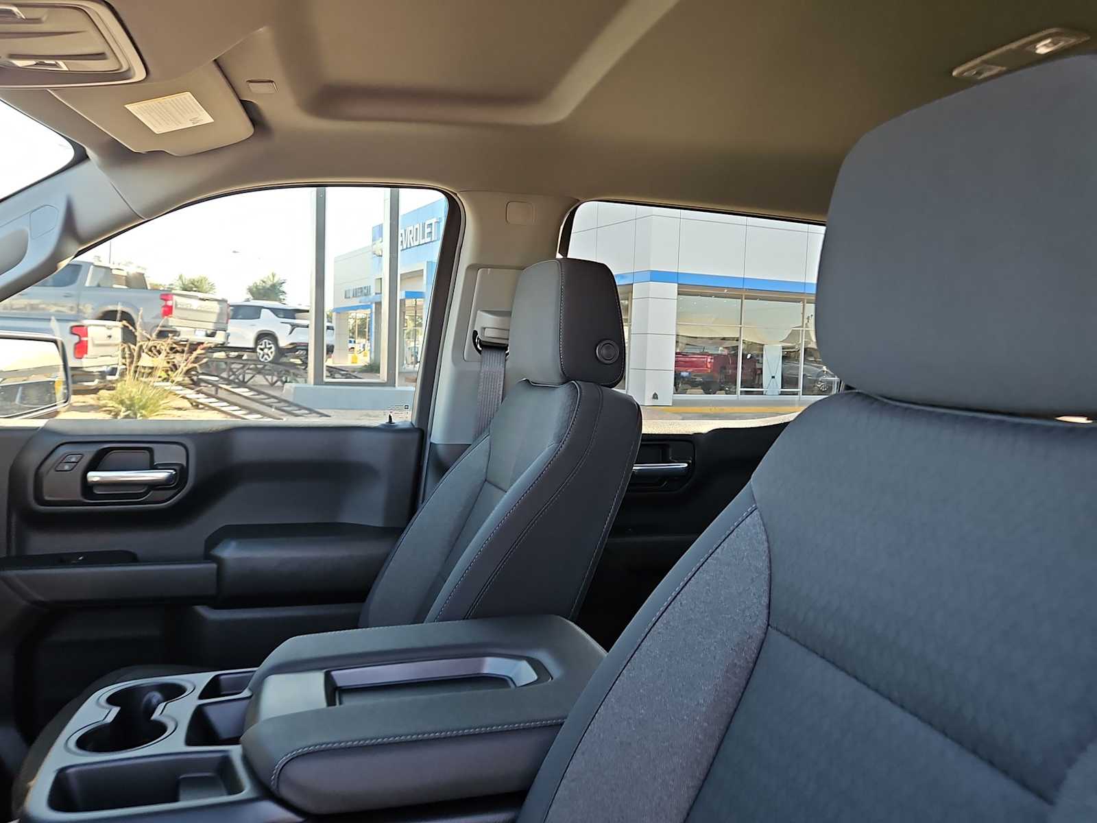 Thumbnail: 2026 Chevrolet Silverado 1500 - 18