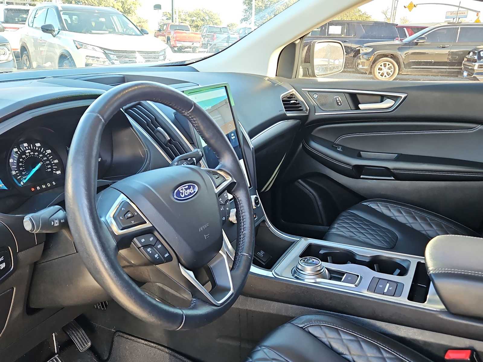 Thumbnail: 2023 Ford Edge - 10