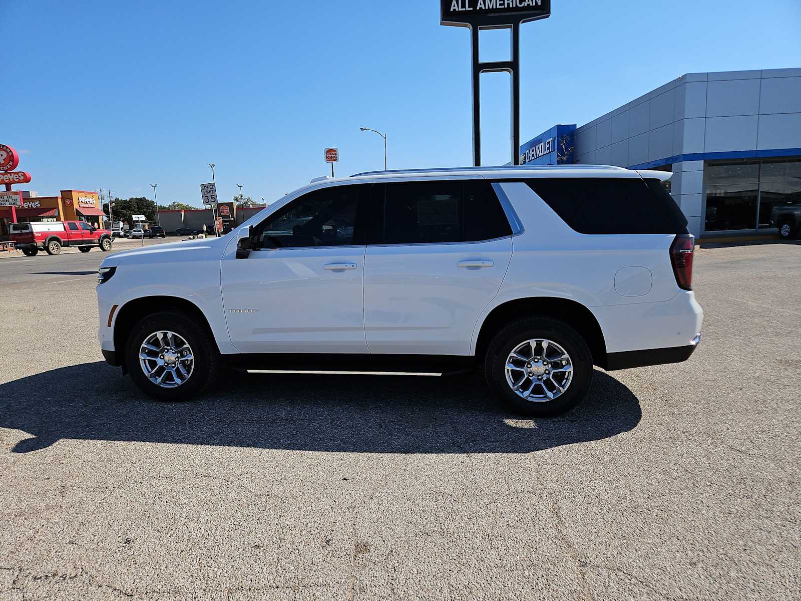 Thumbnail: 2026 Chevrolet Tahoe - 5