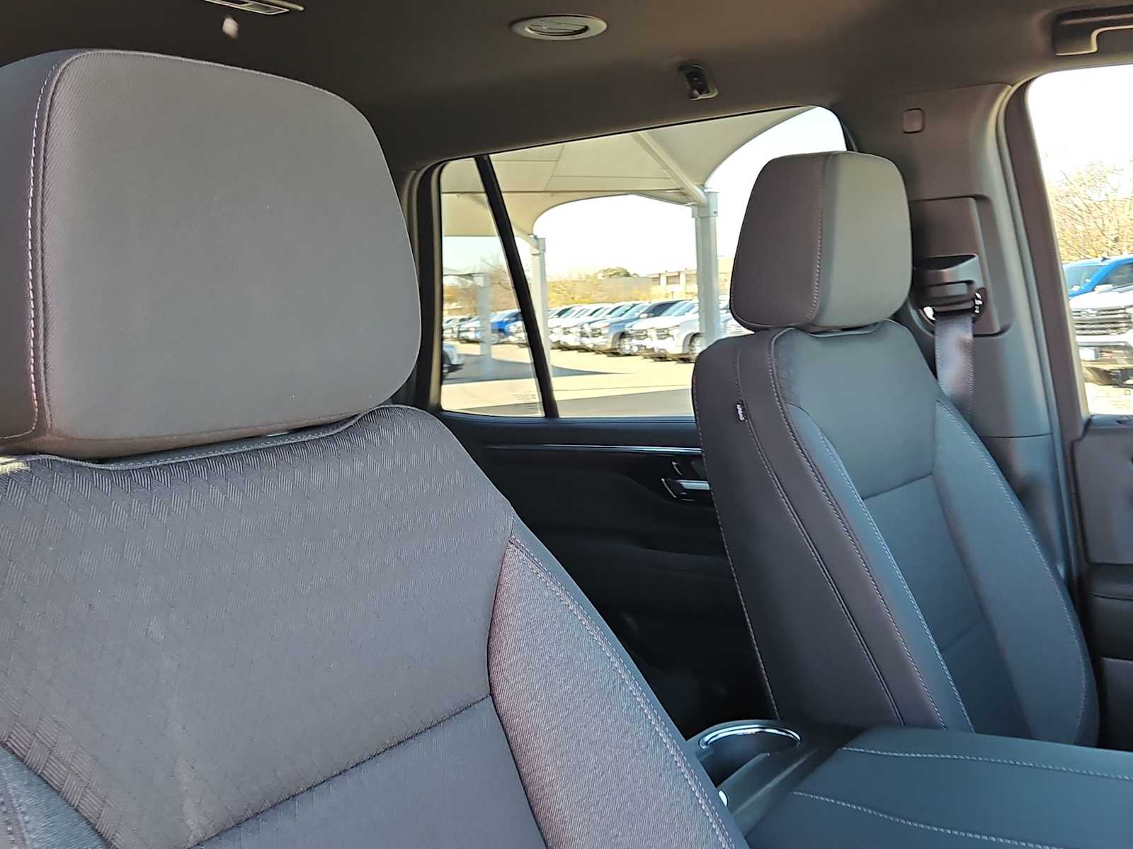 Thumbnail: 2026 Chevrolet Tahoe - 18