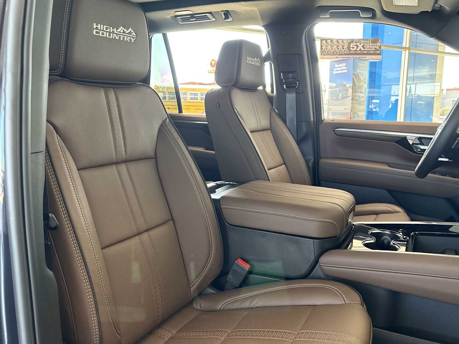 Thumbnail: 2025 Chevrolet Tahoe - 18