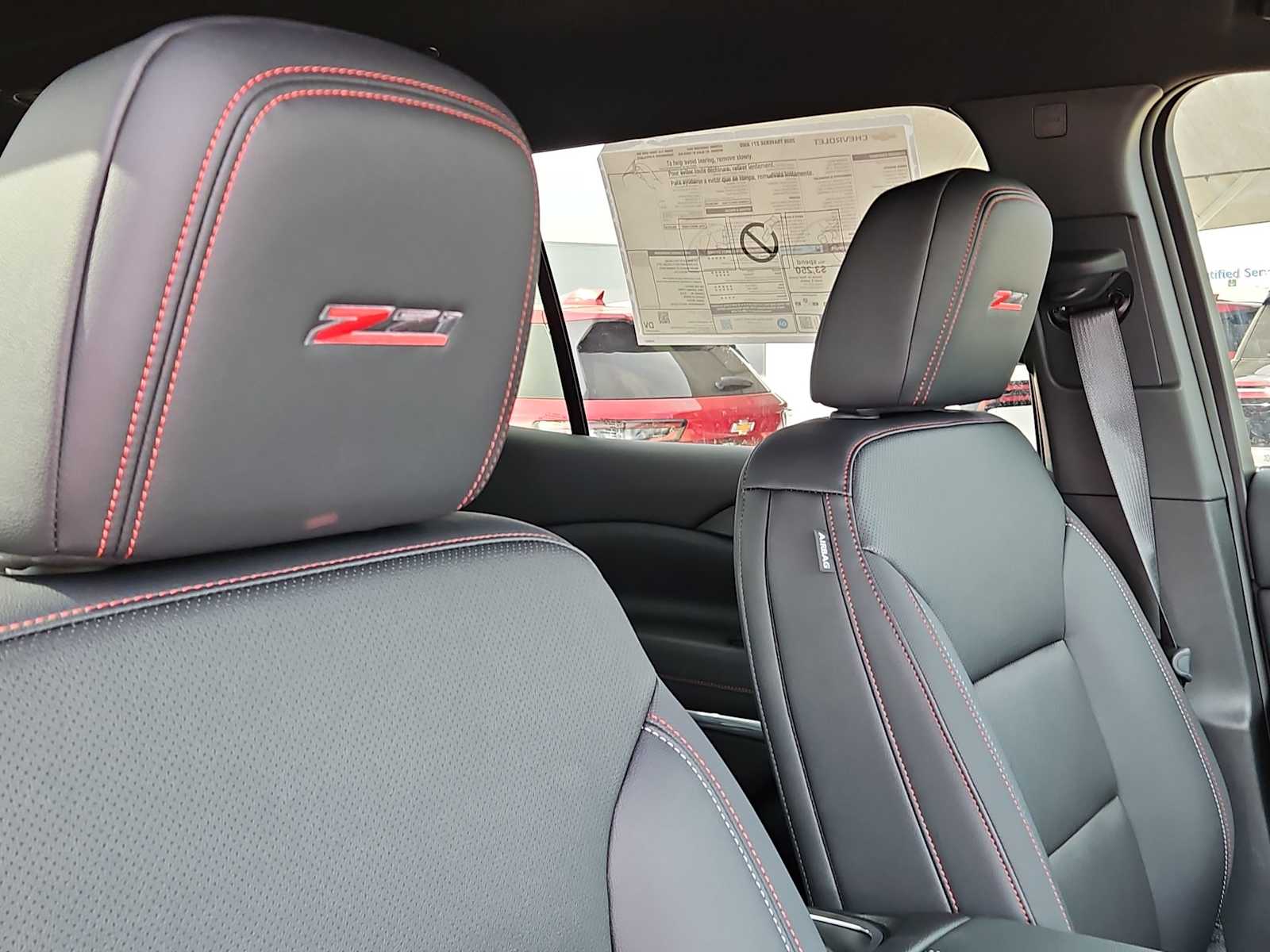 Thumbnail: 2026 Chevrolet Traverse - 18