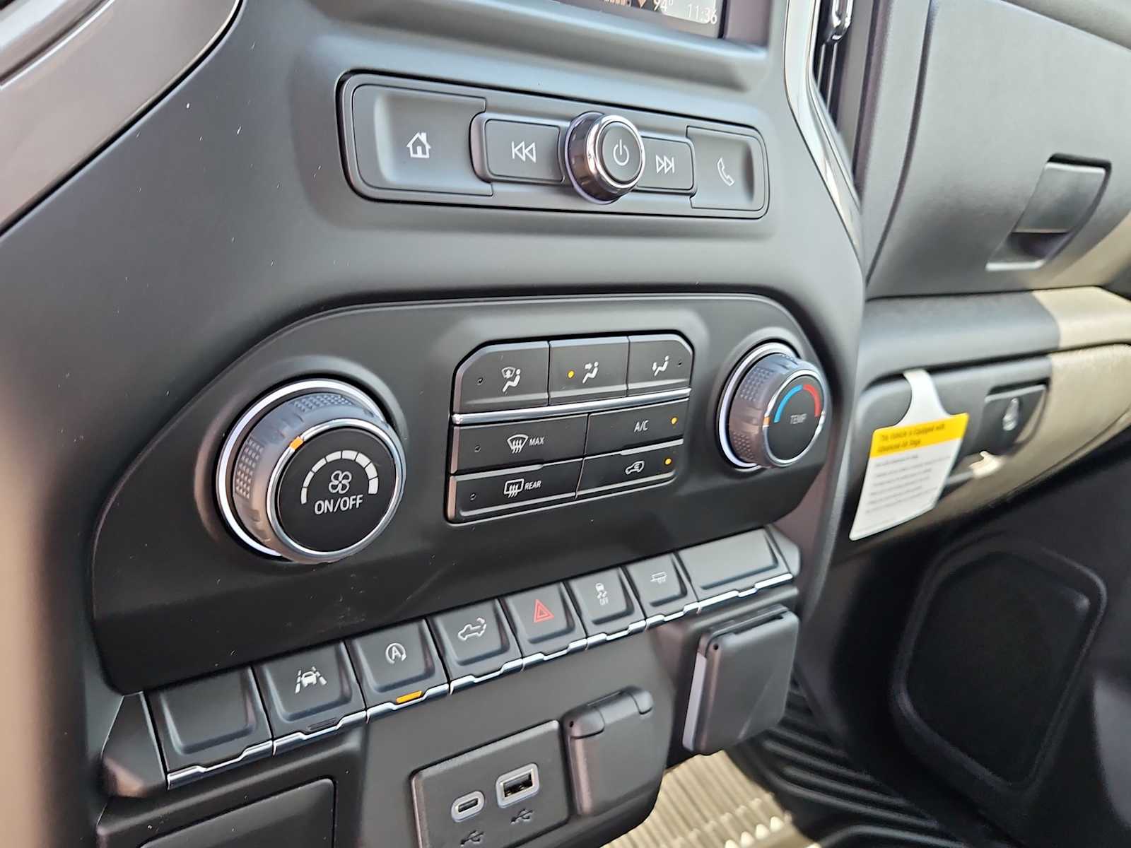 Thumbnail: 2026 Chevrolet Silverado 1500 - 24