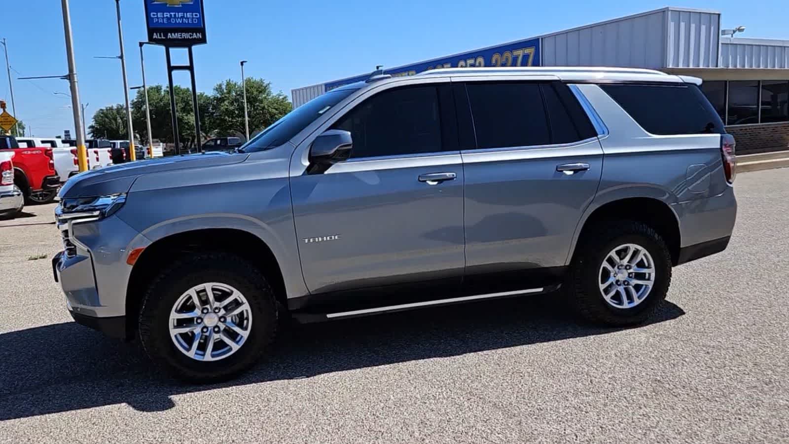 Thumbnail: 2023 Chevrolet Tahoe - 4