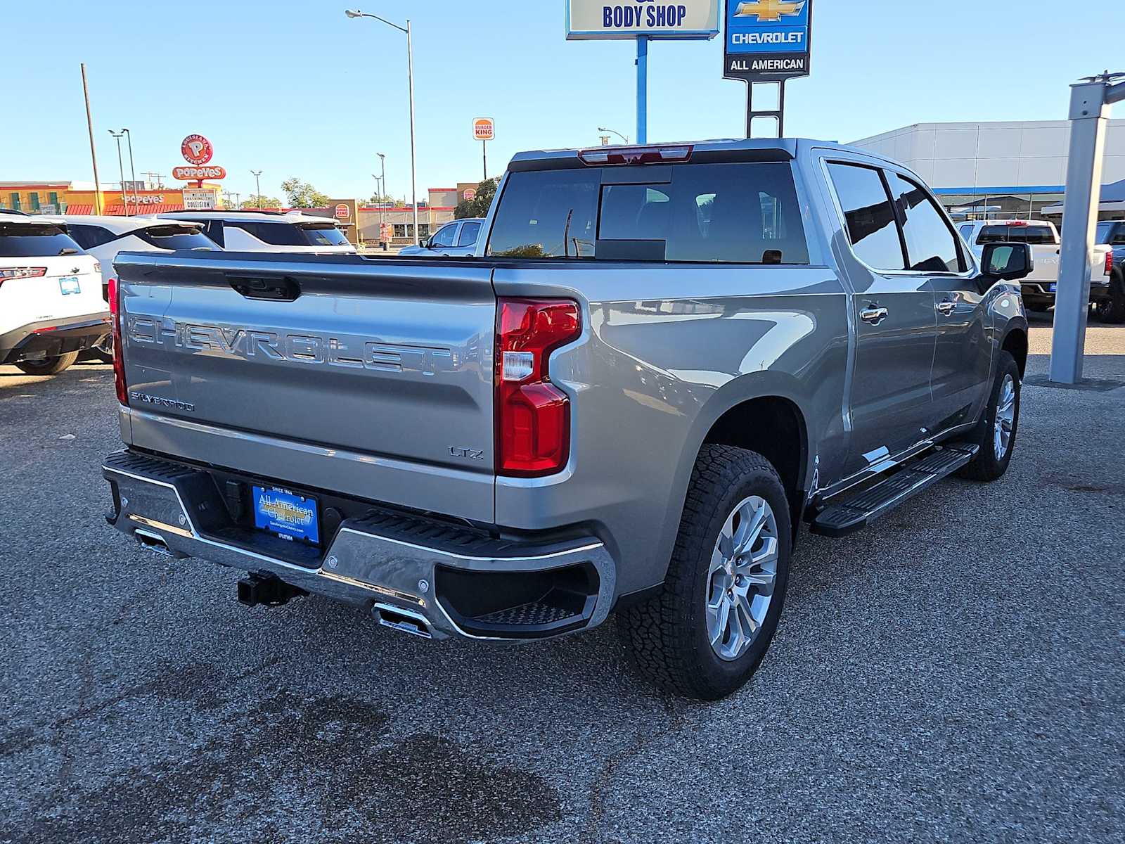 Thumbnail: 2026 Chevrolet Silverado 1500 - 8