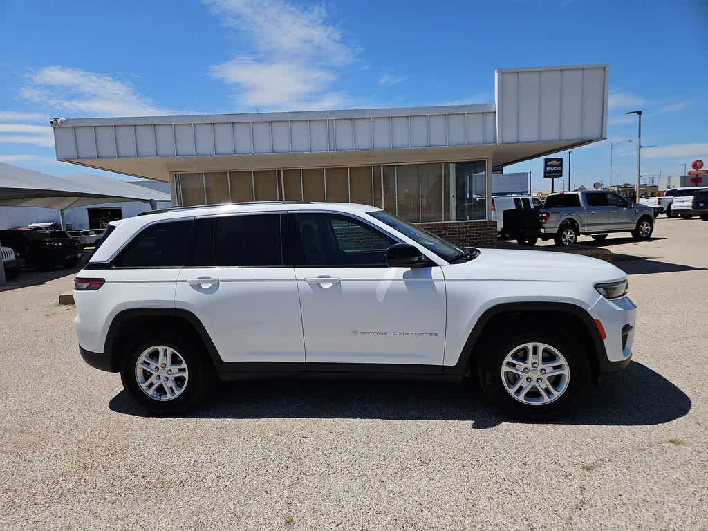 Thumbnail: 2024 Jeep Grand Cherokee - 8