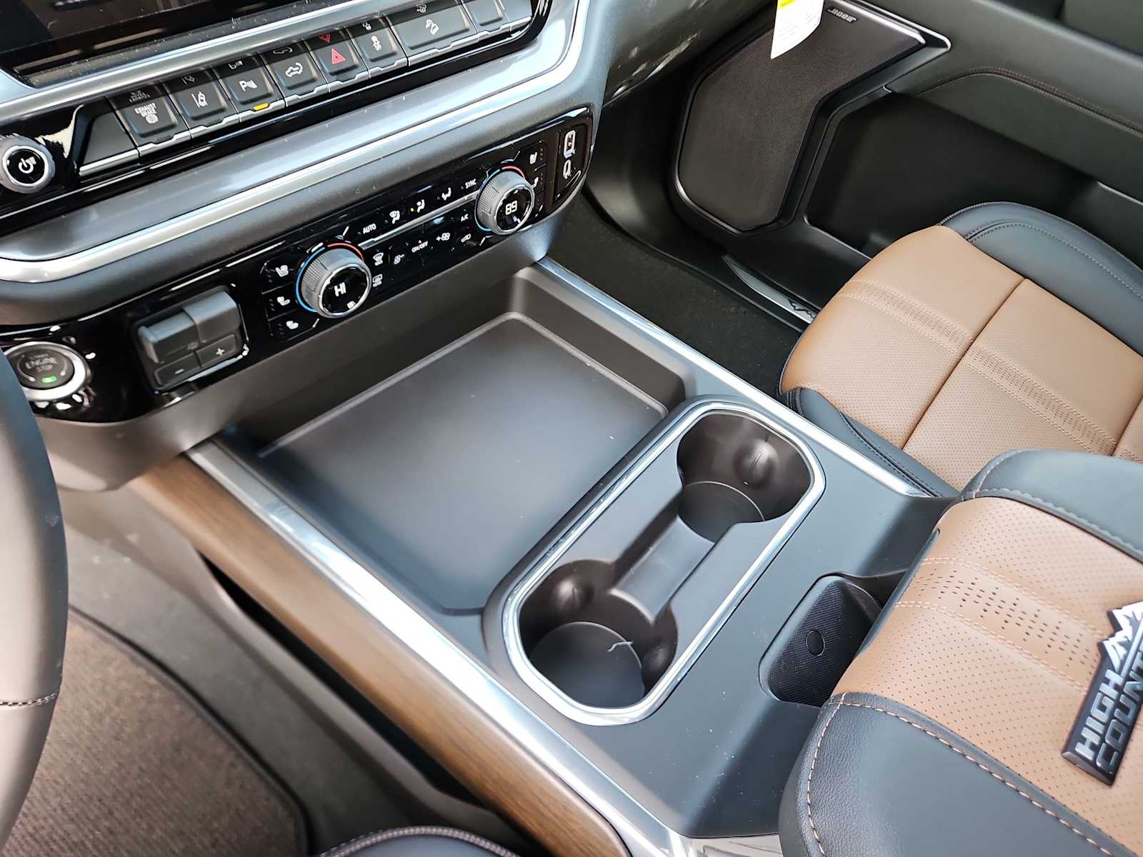 Thumbnail: 2026 Chevrolet Silverado 2500 - 20