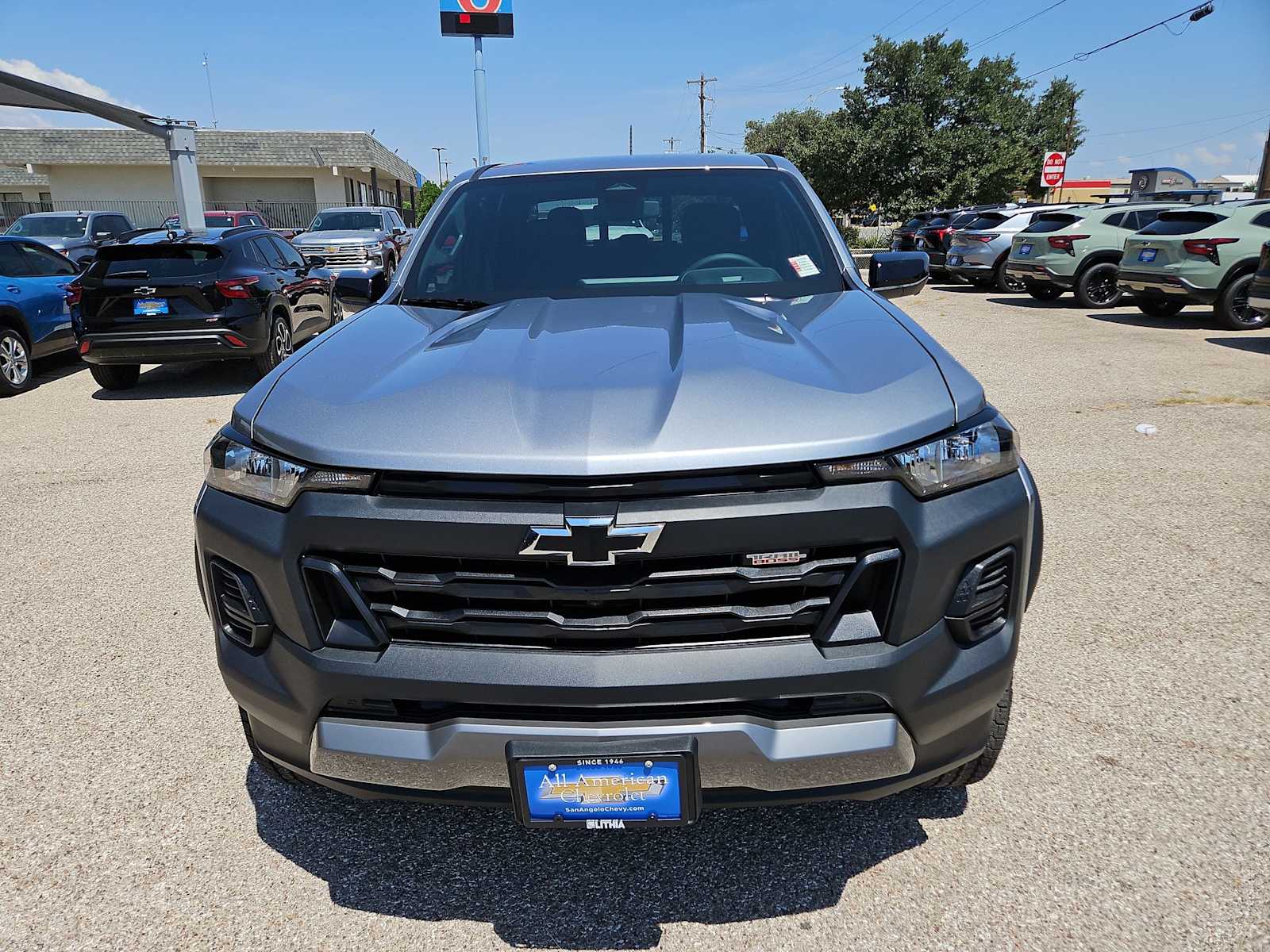 Thumbnail: 2026 Chevrolet Colorado - 14