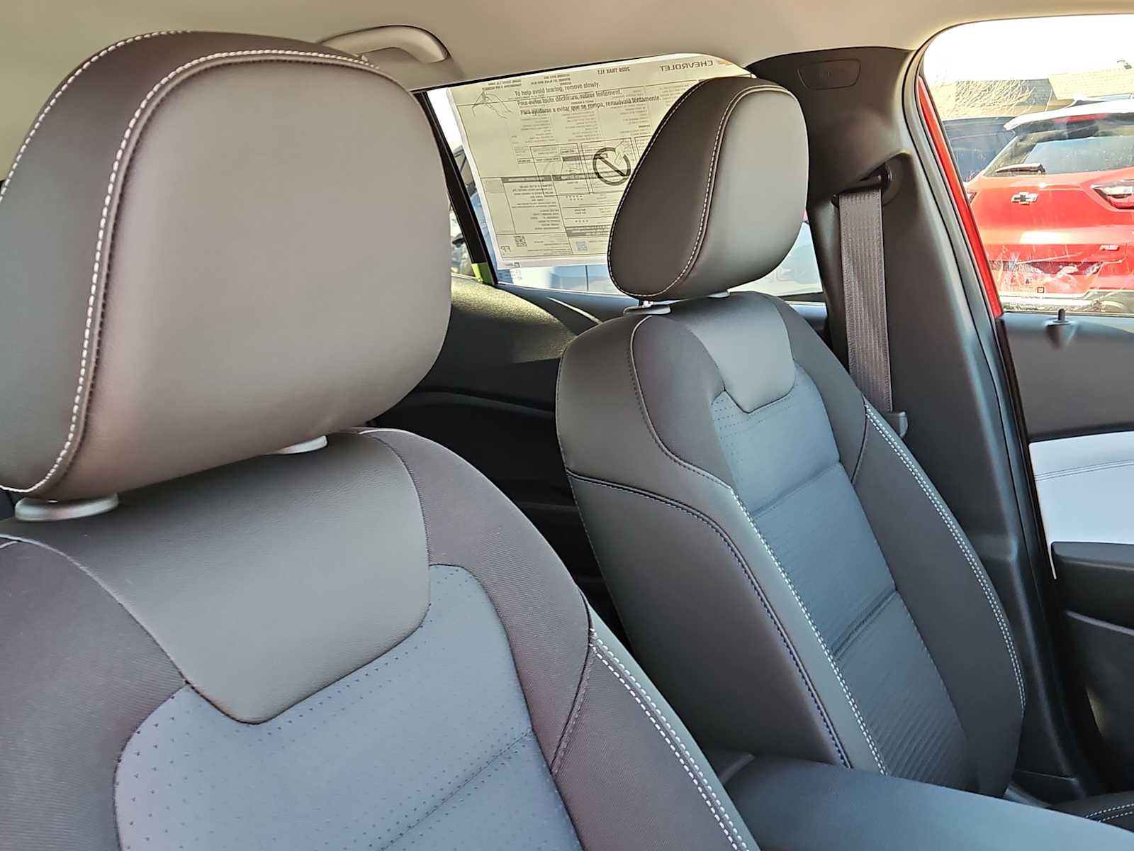 Thumbnail: 2026 Chevrolet Trax - 18