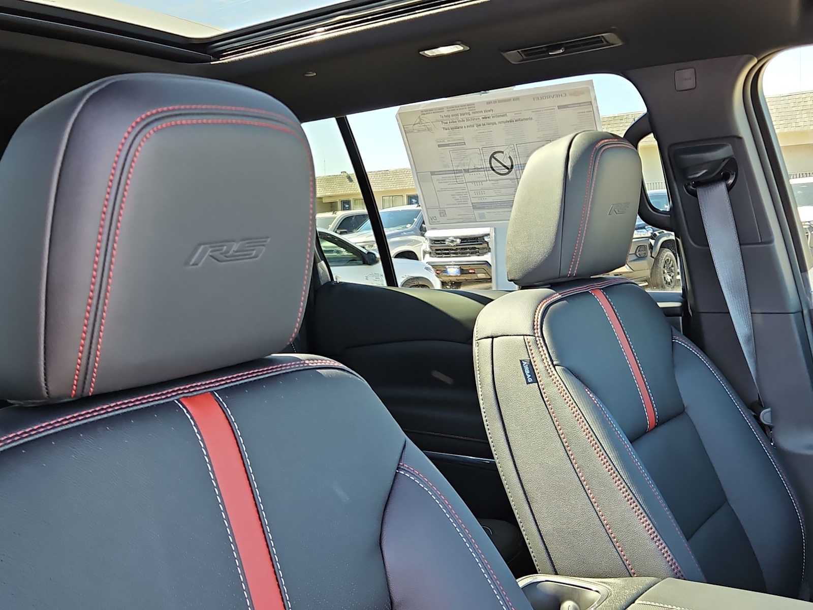 Thumbnail: 2026 Chevrolet Traverse - 18