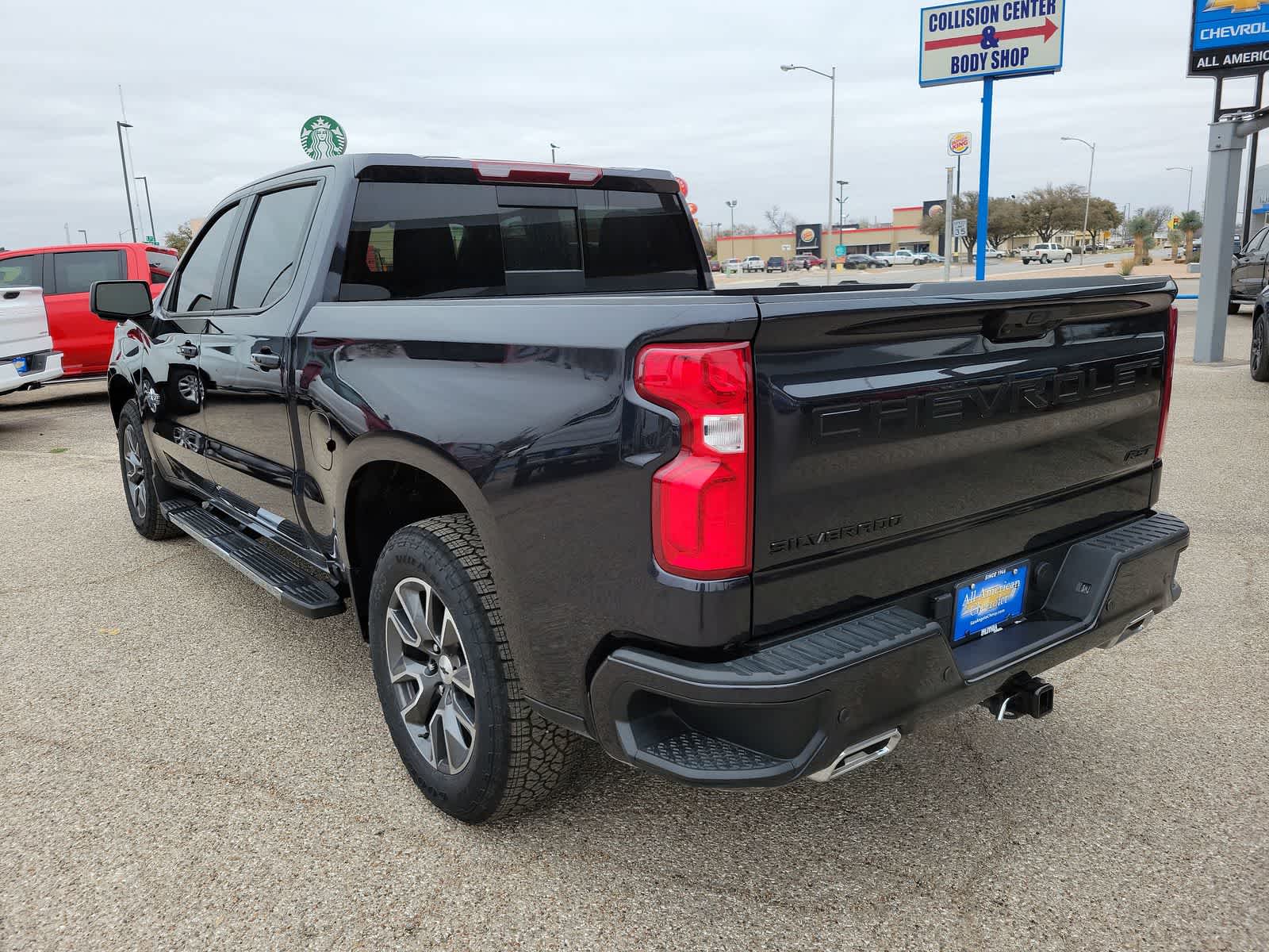 2022 Chevrolet Silverado 1500 RST 4
