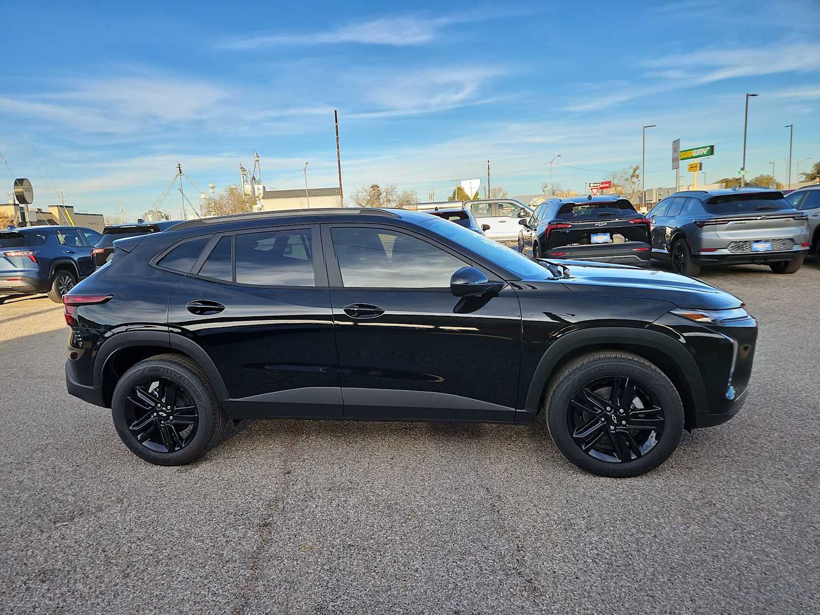 Thumbnail: 2026 Chevrolet Trax - 9