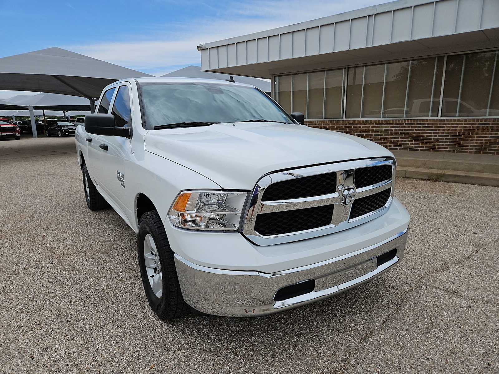 Thumbnail: 2023 RAM 1500 Classic - 2