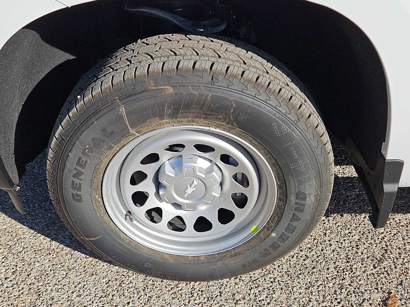 Thumbnail: 2026 Chevrolet Silverado 1500 - 12