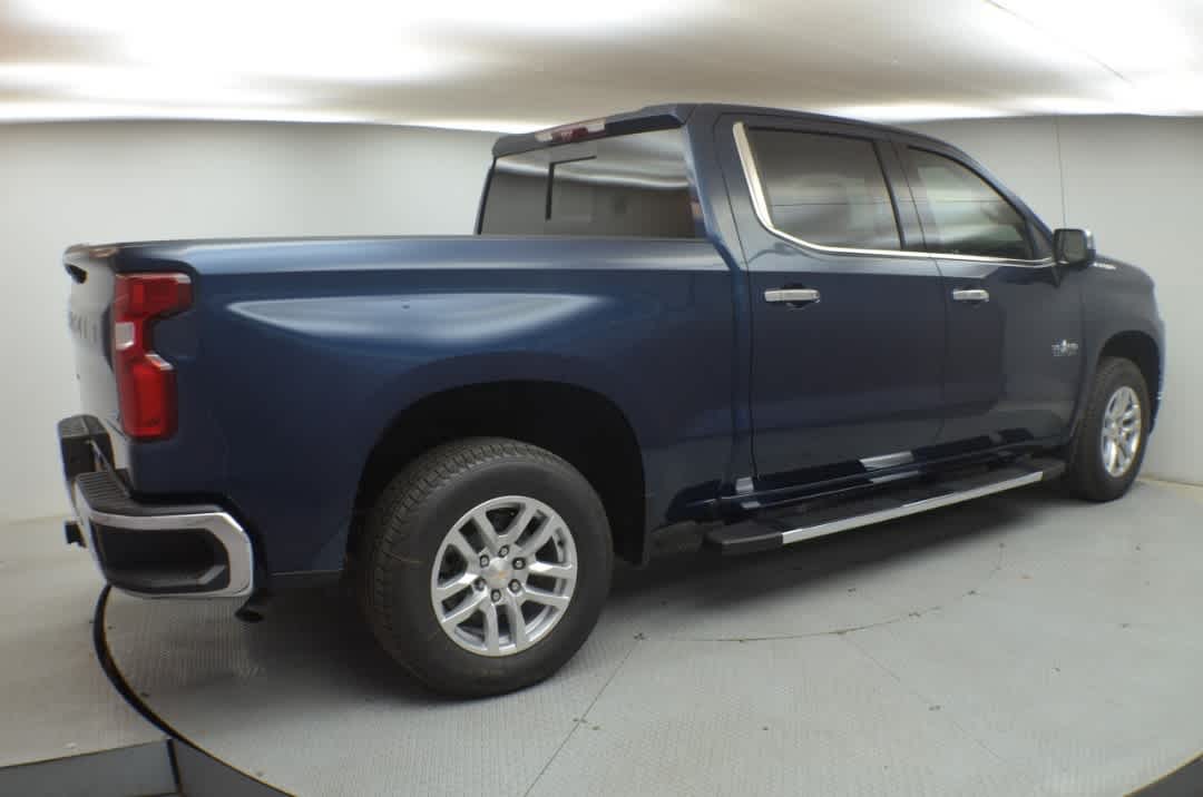 Thumbnail: 2020 Chevrolet Silverado 1500 - 11