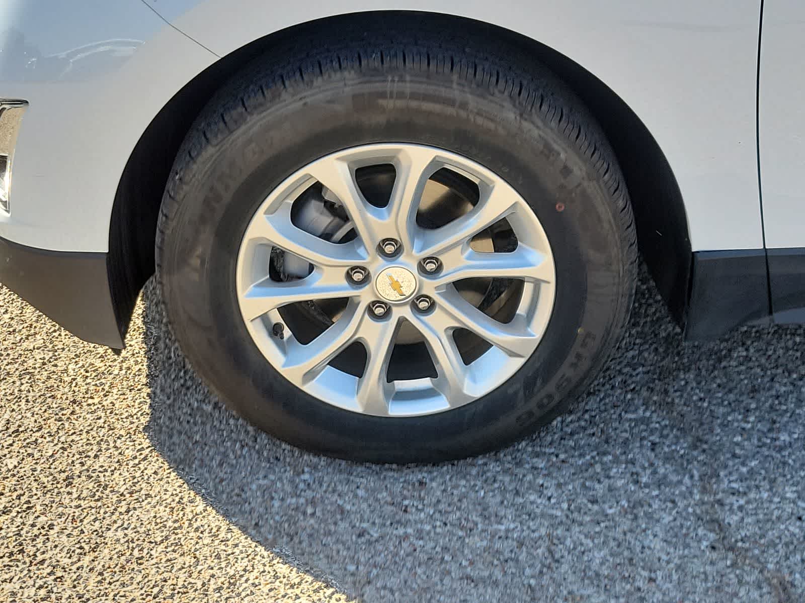 Thumbnail: 2019 Chevrolet Equinox - 16