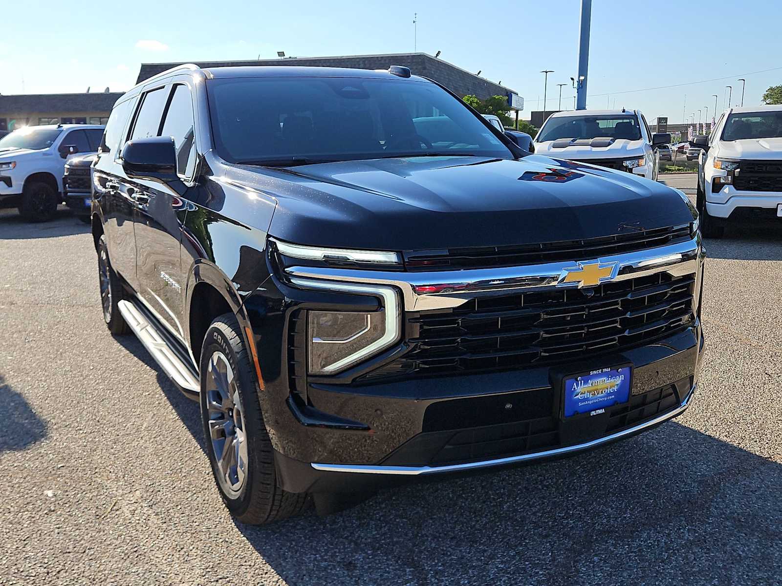 Thumbnail: 2026 Chevrolet Suburban - 2
