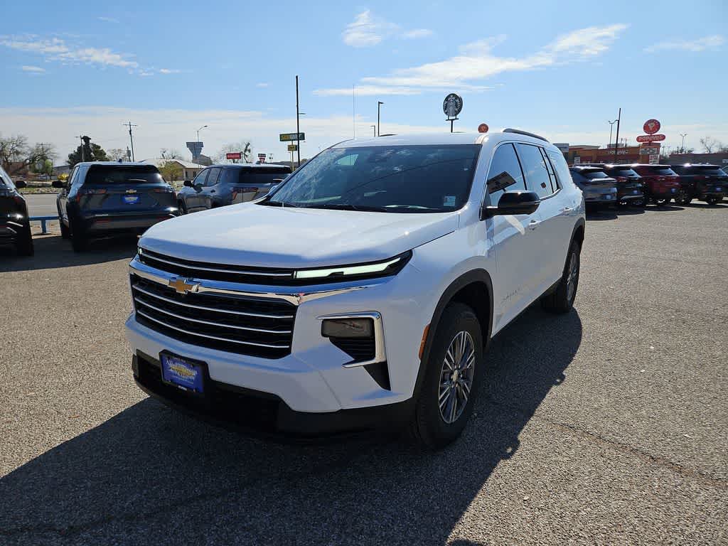 Thumbnail: 2026 Chevrolet Traverse - 4