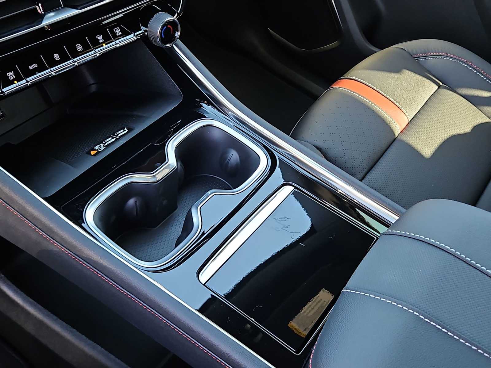 Thumbnail: 2026 Chevrolet Traverse - 20