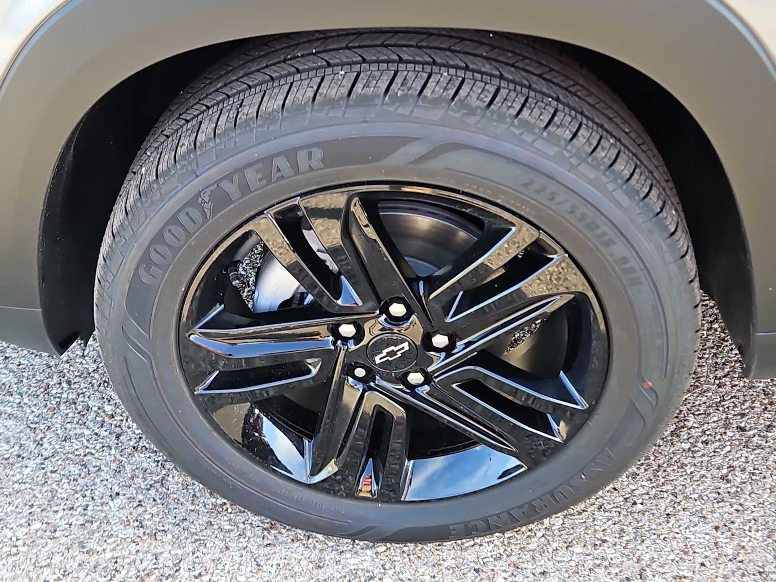 Thumbnail: 2026 Chevrolet Trax - 12