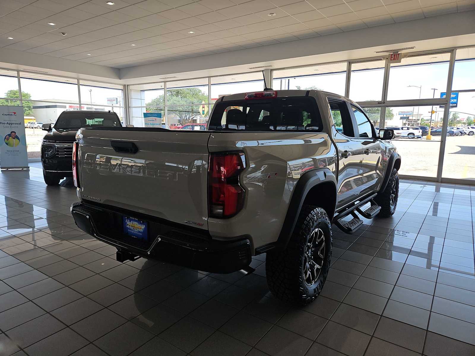 Thumbnail: 2026 Chevrolet Colorado - 8