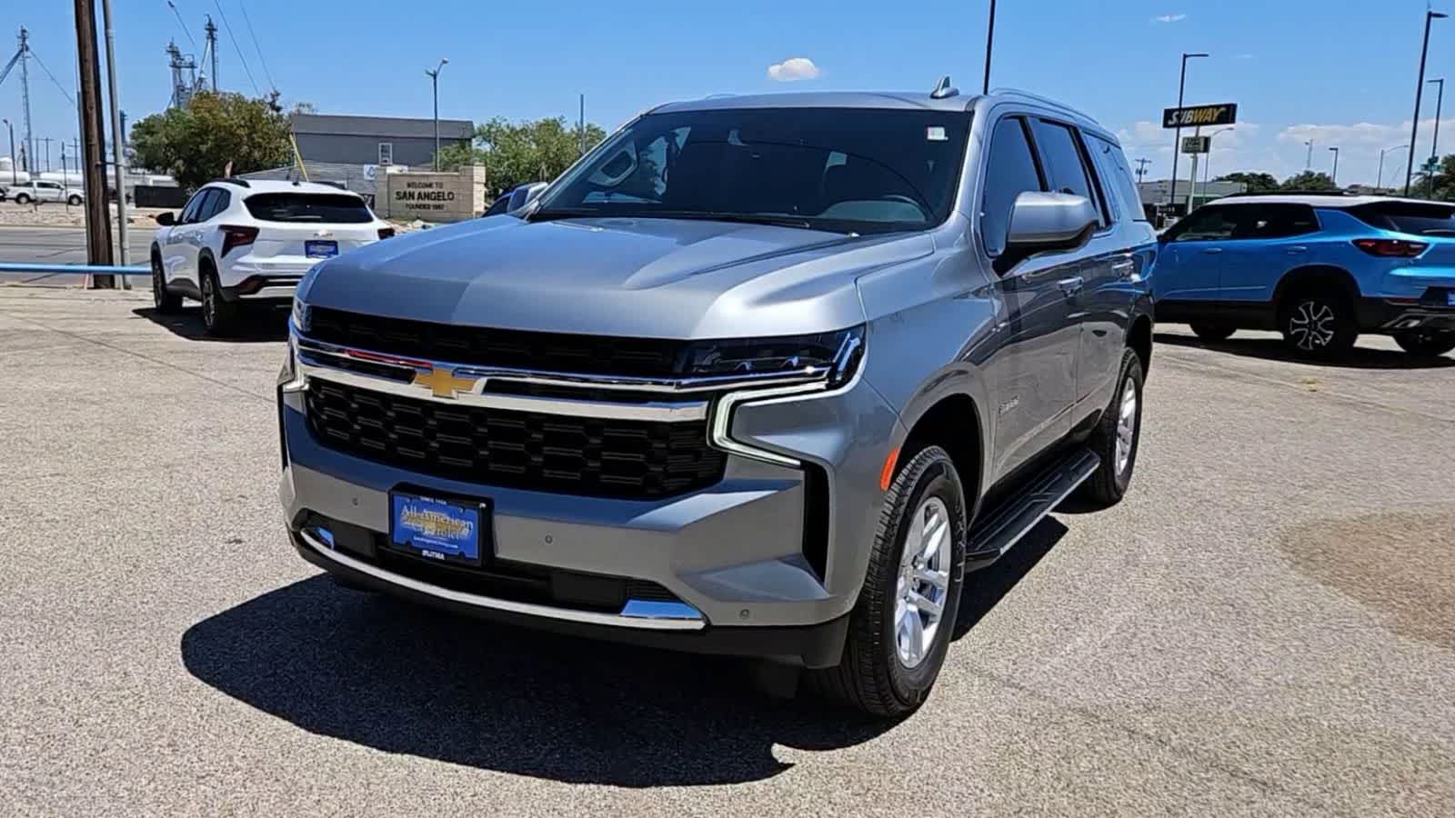 Thumbnail: 2024 Chevrolet Tahoe - 3