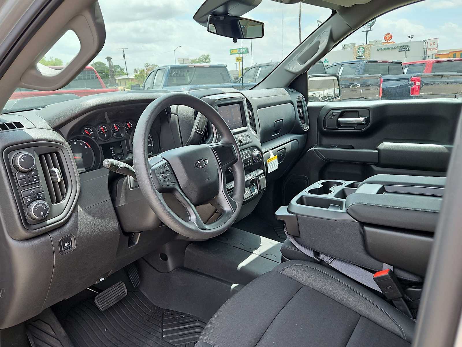 2025 Chevrolet Silverado 1500 Custom Trail Boss 2