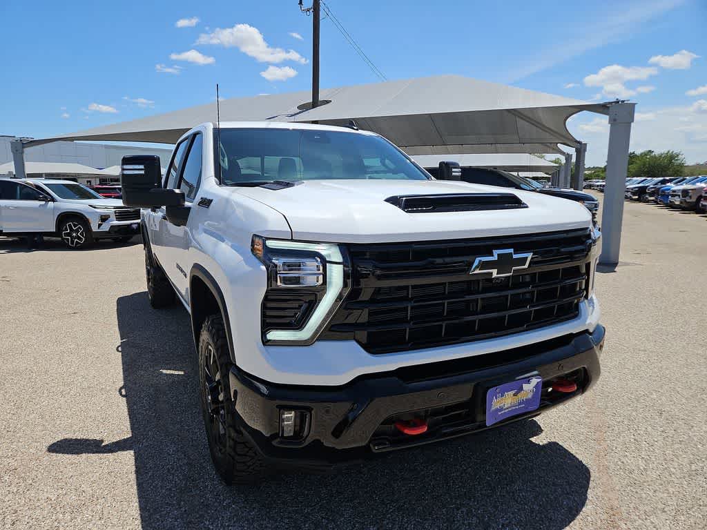 Thumbnail: 2026 Chevrolet Silverado 2500 - 2