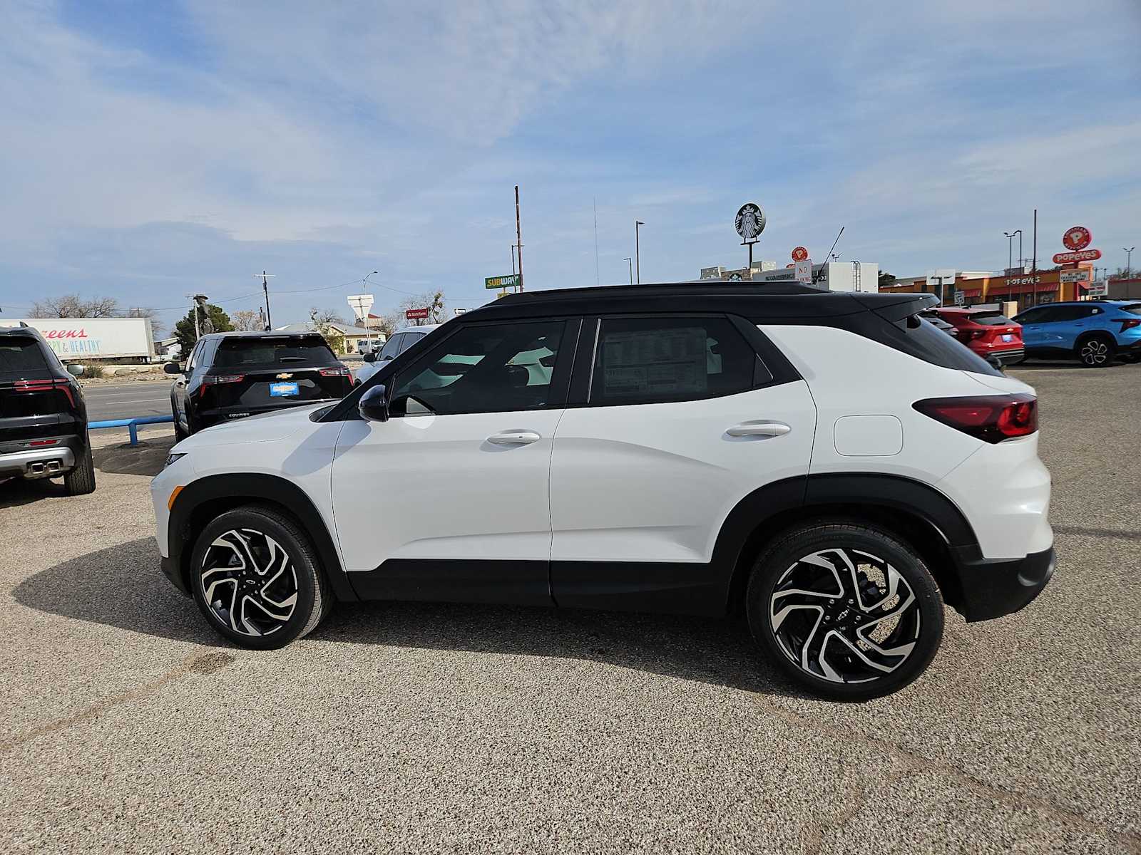 Thumbnail: 2026 Chevrolet TrailBlazer - 5