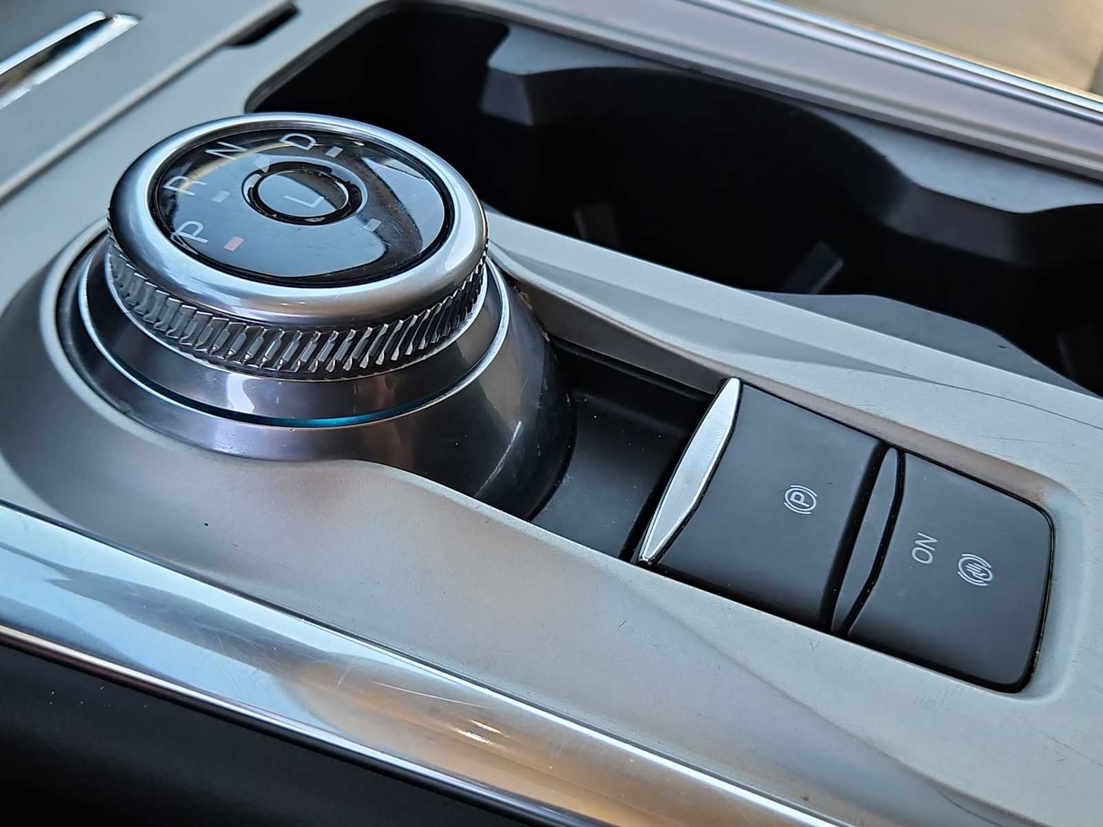 Thumbnail: 2024 Ford Explorer - 21