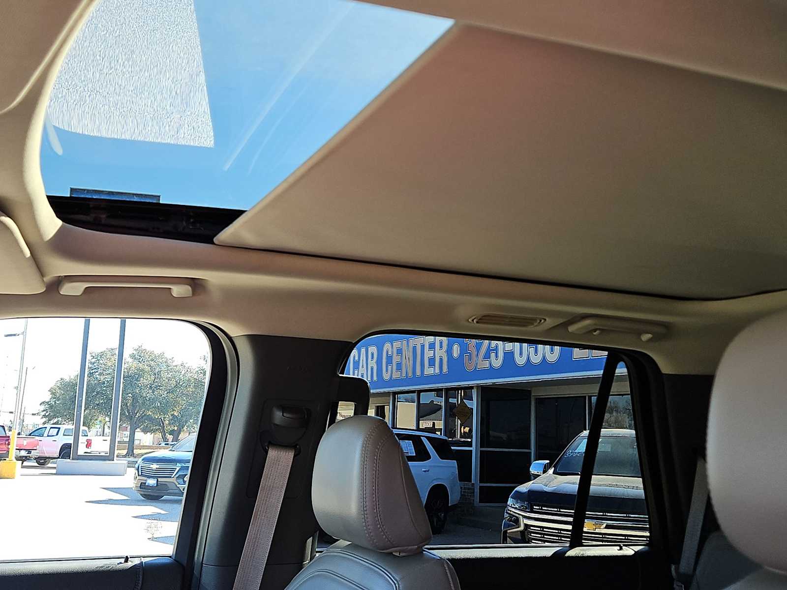 Thumbnail: 2021 Ford Expedition - 15