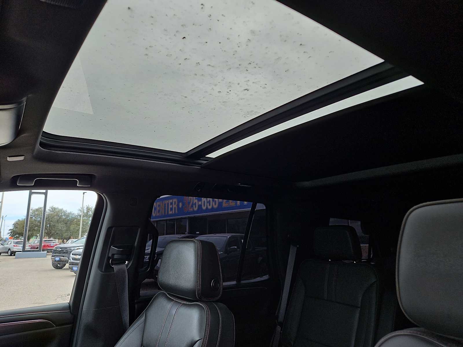 Thumbnail: 2023 Chevrolet Tahoe - 22