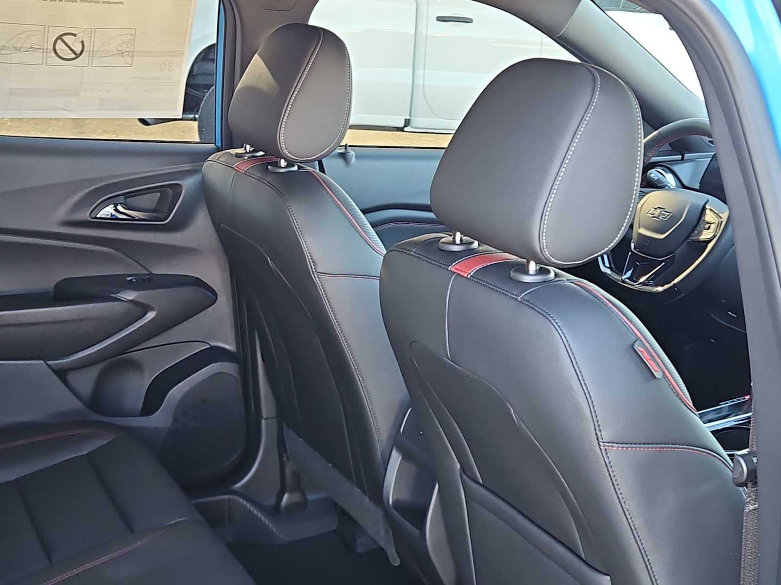 Thumbnail: 2026 Chevrolet Trax - 17