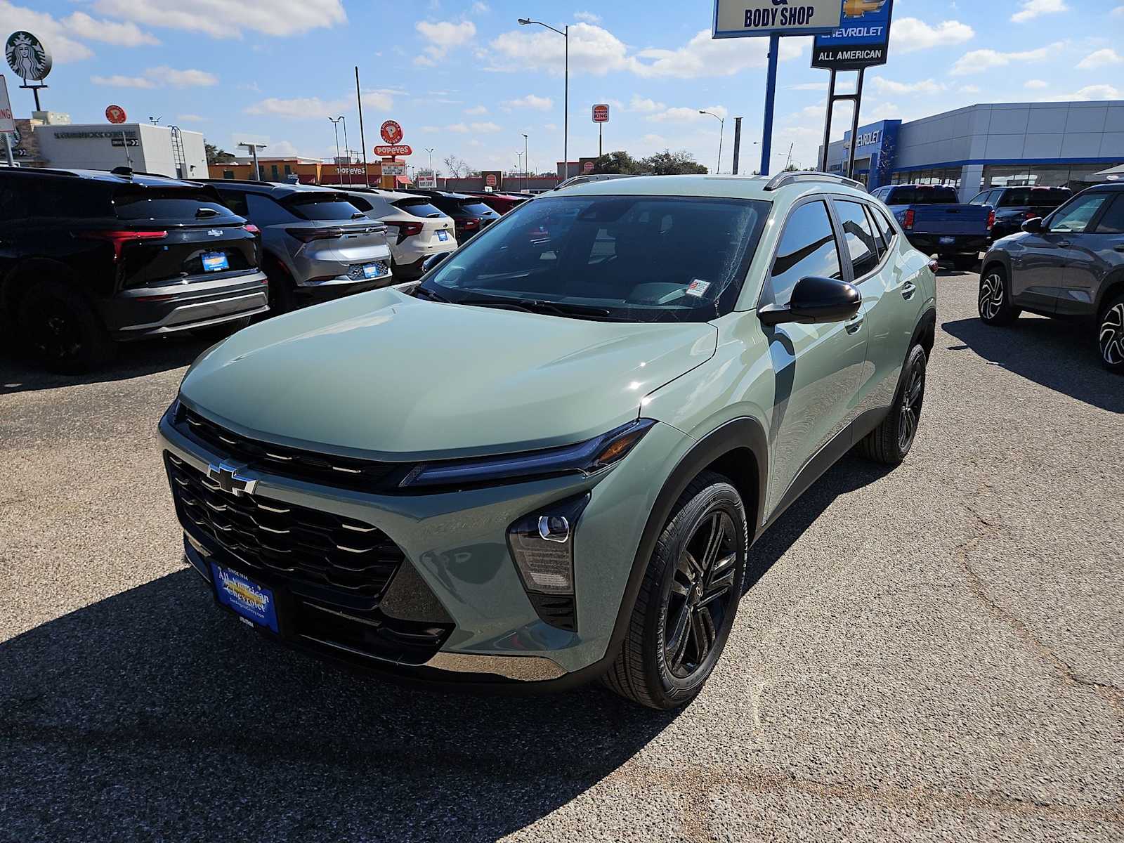 Thumbnail: 2026 Chevrolet Trax - 4